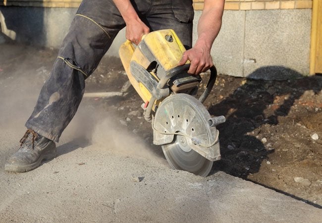 circular saw concrete cutting